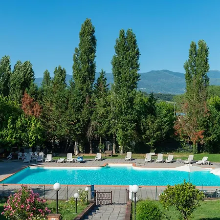 Carresi Apart 2 Pax With Pool - Portable A/c